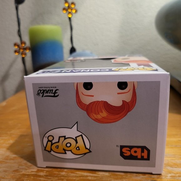Conan Conan O’Brien Grey Suit GameStop Exclusive Funko Pop - Picture 5 of 8